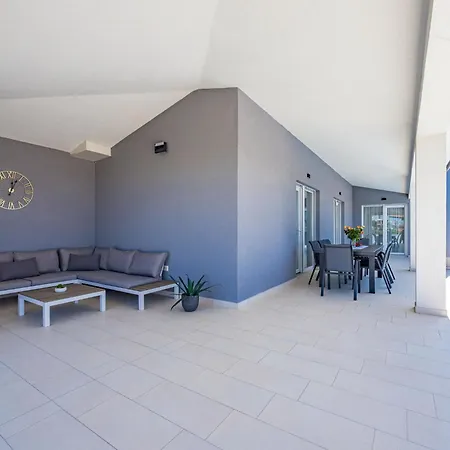 Tea By Interhome * Barban