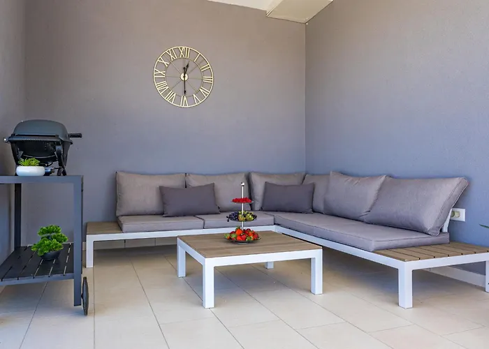 Tea By Interhome Villa